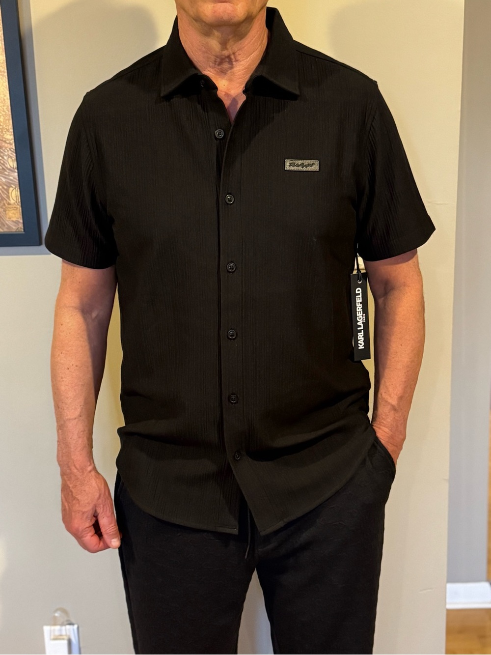 Karl Lagerfeld- Black Short-Sleeve Textured Button-Down Shirt/Men’s M/NWT